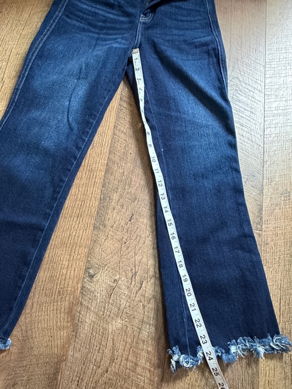 KanCan Dark Indigo Cropped Frayed-Hem Jeans - Picture 6 of 10